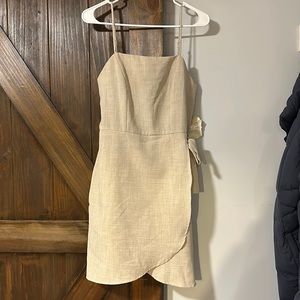 Altard state beige dress M/L